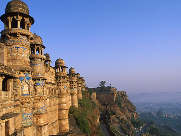 Madhya Pradesh Group Package Tour from Mumbai.